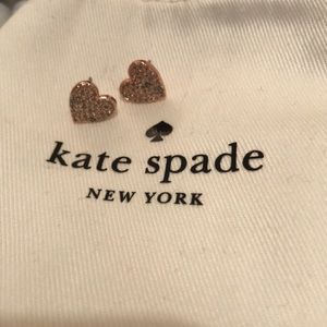 Yours truly pave heart studs Kate Spade ♠️